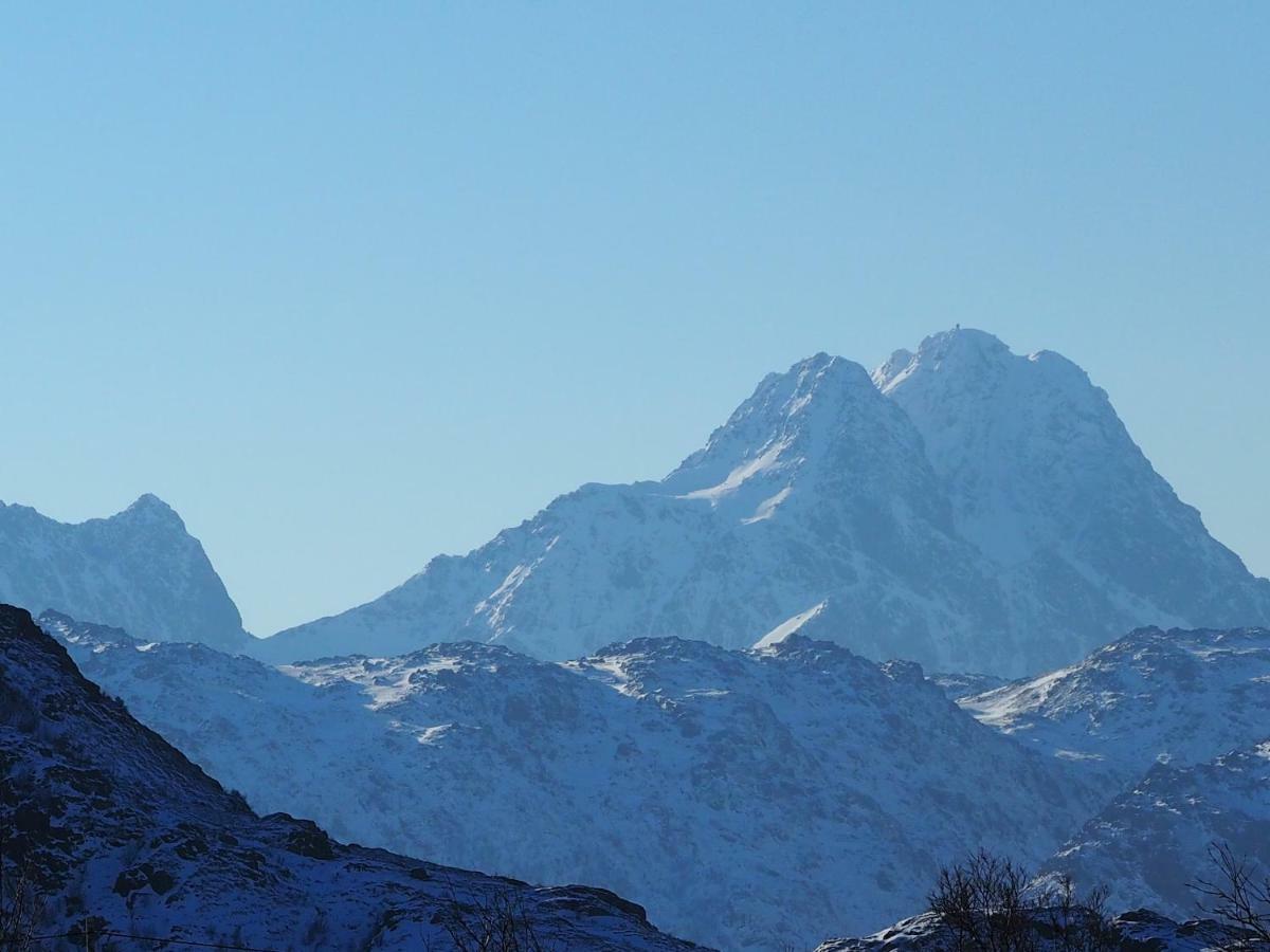 Lofoten Ocean View - Sandoy Gard Sand  Luaran gambar